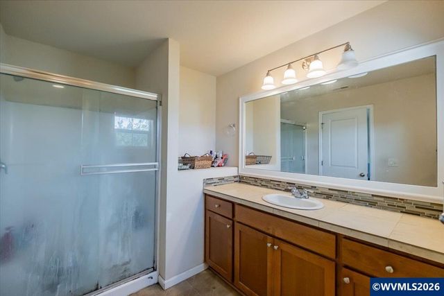 2952 NW Persimmon Wy, Albany, OR 97321