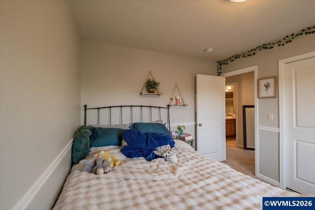 2952 NW Persimmon Wy, Albany, OR 97321