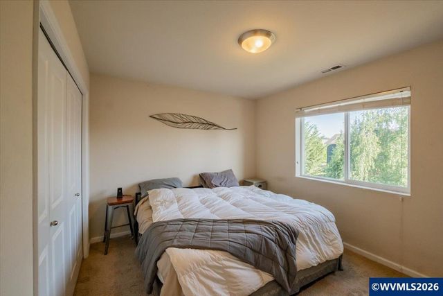 2952 NW Persimmon Wy, Albany, OR 97321