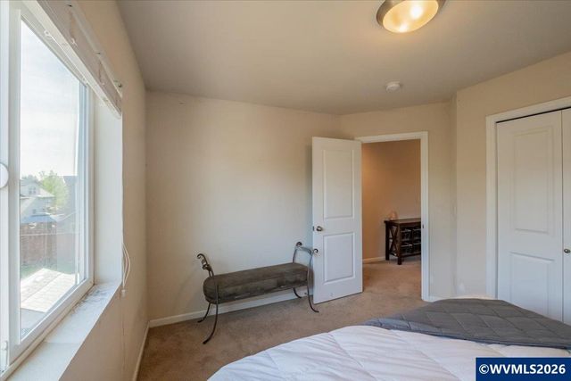 2952 NW Persimmon Wy, Albany, OR 97321