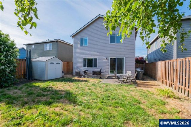 2952 NW Persimmon Wy, Albany, OR 97321