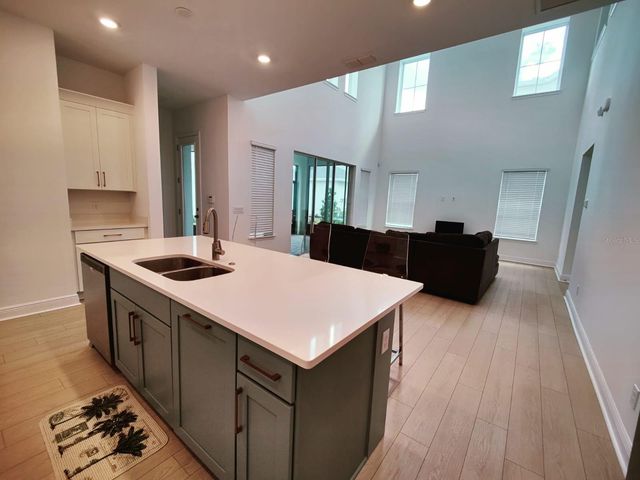 7703 NEMOURS PARKWAY, Orlando, FL 32827