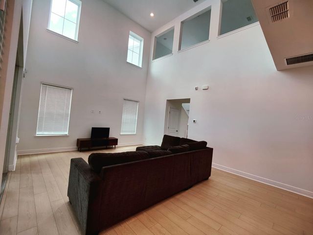 7703 NEMOURS PARKWAY, Orlando, FL 32827