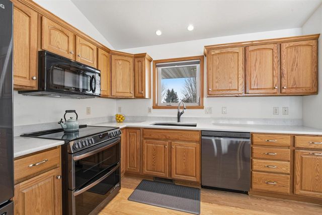 N6590 WESTWIND DRIVE, Fond Du Lac, WI 54937