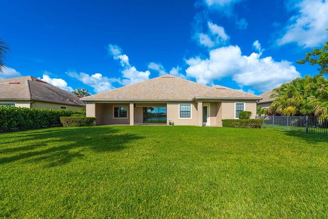 3425 Siena Circle, Wellington, FL 33414