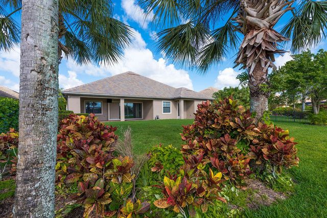 3425 Siena Circle, Wellington, FL 33414