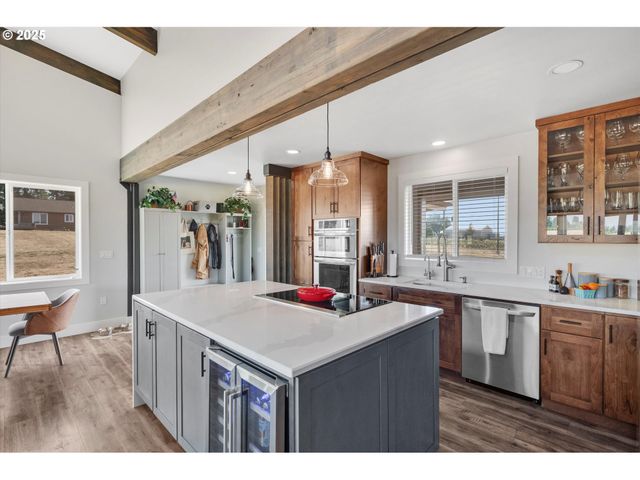 16710 S GERBER Rd, Oregon City, OR 97045