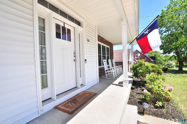 20 Miller Terrace, Windsor Locks, CT 06096