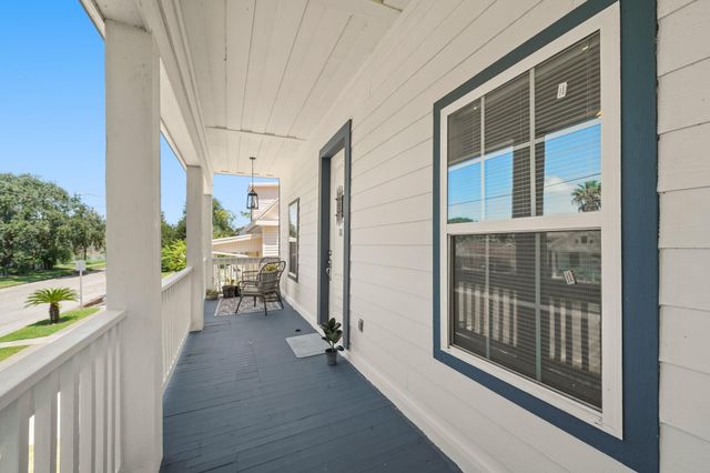 3403 Ursuline Street, Galveston, TX 77550