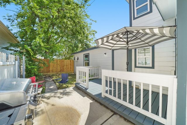 3403 Ursuline Street, Galveston, TX 77550