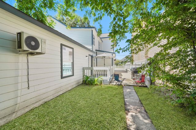 3403 Ursuline Street, Galveston, TX 77550