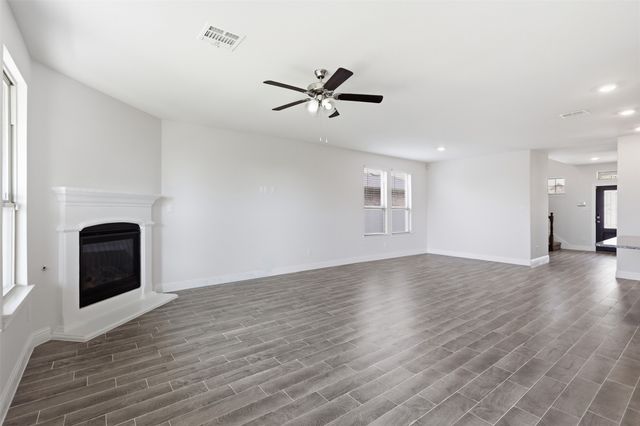 11216 Ranchera Drive, Aubrey, TX 76227