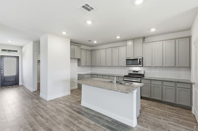 11216 Ranchera Drive, Aubrey, TX 76227