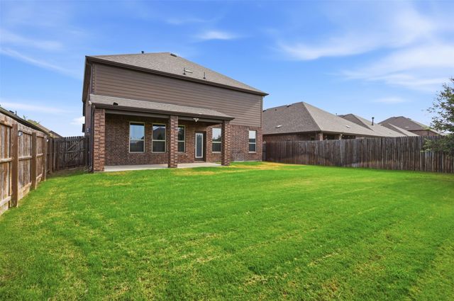 11216 Ranchera Drive, Aubrey, TX 76227