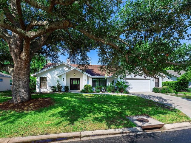 1756 COTTONWOOD TRAIL, Sarasota, FL 34232