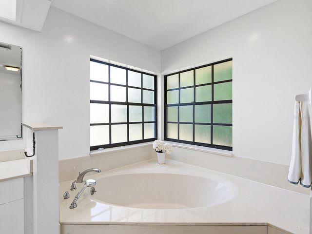 1756 COTTONWOOD TRAIL, Sarasota, FL 34232