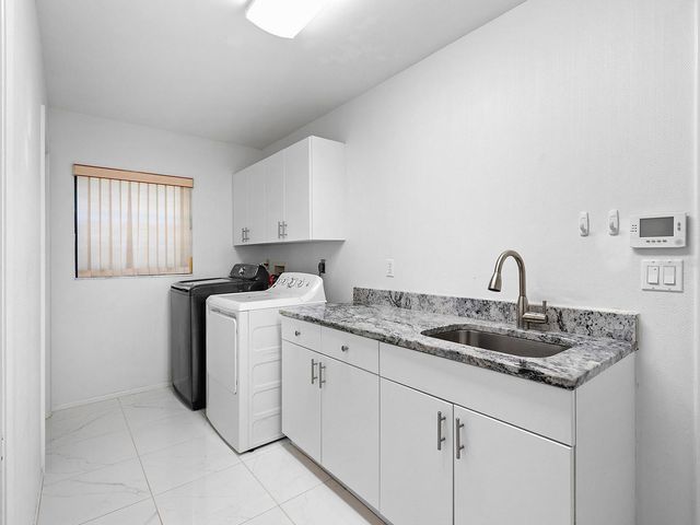 1756 COTTONWOOD TRAIL, Sarasota, FL 34232