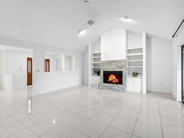 1756 COTTONWOOD TRAIL, Sarasota, FL 34232
