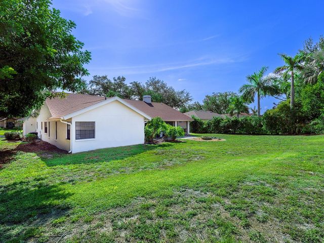 1756 COTTONWOOD TRAIL, Sarasota, FL 34232