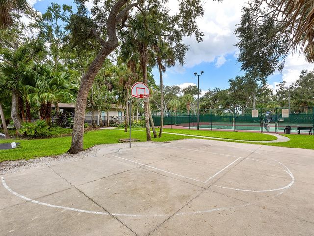 1756 COTTONWOOD TRAIL, Sarasota, FL 34232