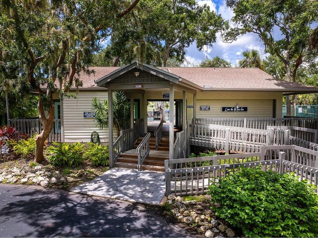 1756 COTTONWOOD TRAIL, Sarasota, FL 34232