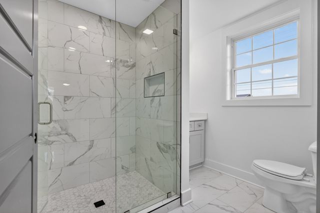 164 Luna Ln, Hendersonville, TN 37075