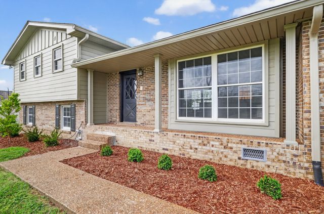 164 Luna Ln, Hendersonville, TN 37075