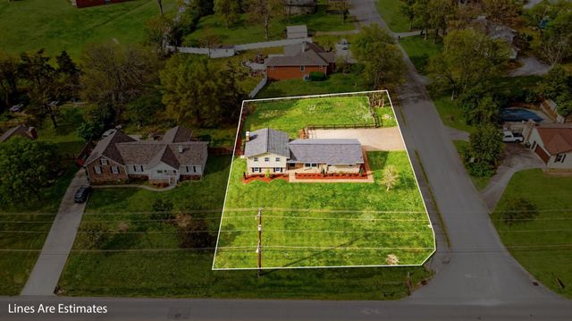 164 Luna Ln, Hendersonville, TN 37075