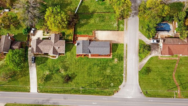 164 Luna Ln, Hendersonville, TN 37075