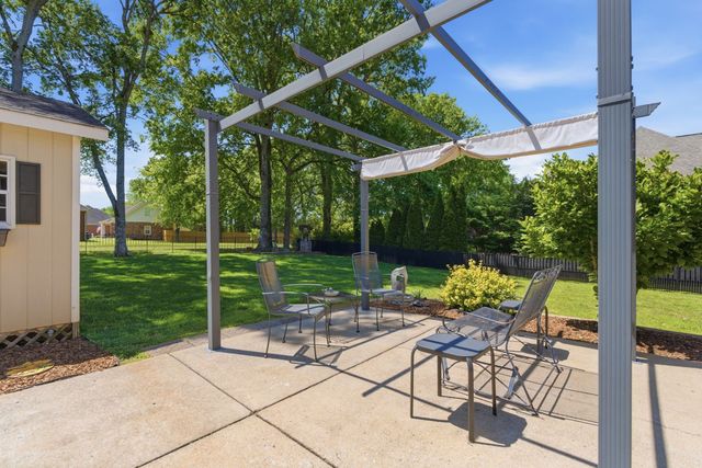 808 Peconic Pl, Murfreesboro, TN 37130