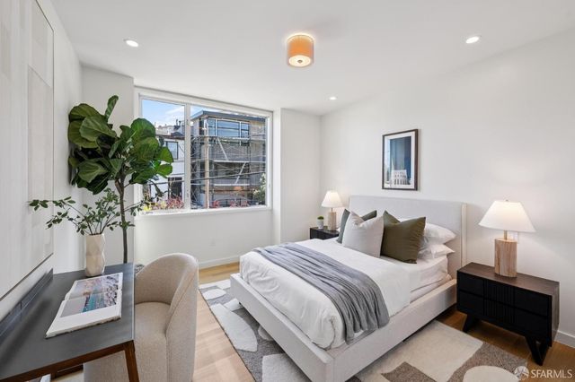 4558 19th Street, San Francisco, CA 94114
