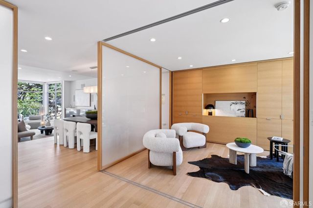 4558 19th Street, San Francisco, CA 94114
