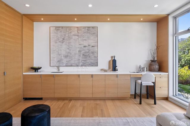 4558 19th Street, San Francisco, CA 94114
