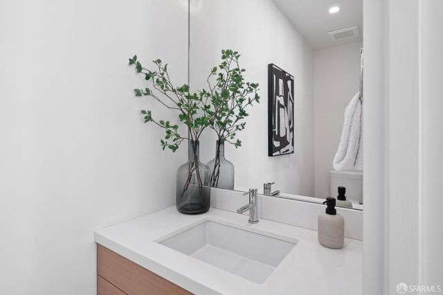 4558 19th Street, San Francisco, CA 94114