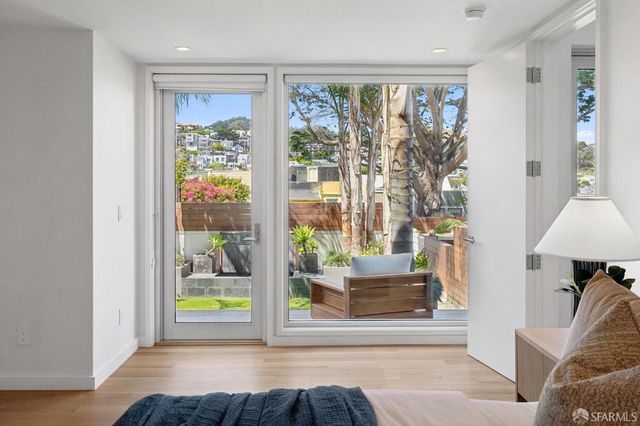 4558 19th Street, San Francisco, CA 94114