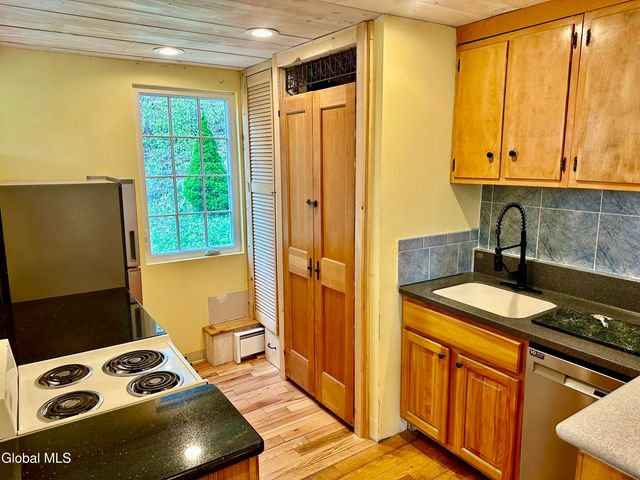 44 Darfler Lane, Granville, NY 12832