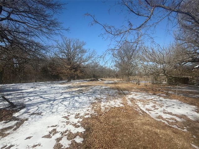 2464 County Road 14760, Paris, TX 75462