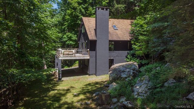 4594 State Route 97, Narrowsburg, NY 12764