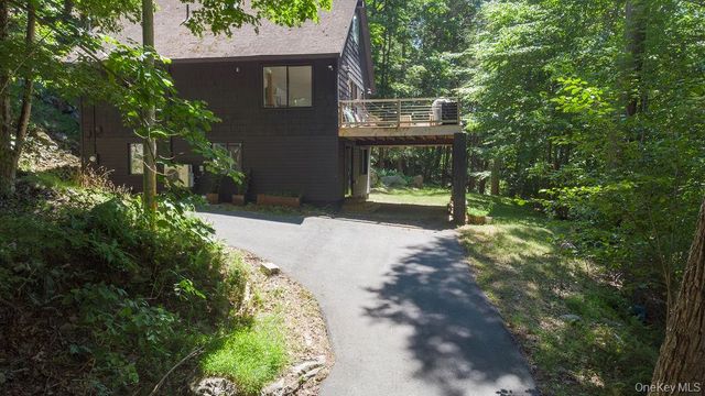 4594 State Route 97, Narrowsburg, NY 12764