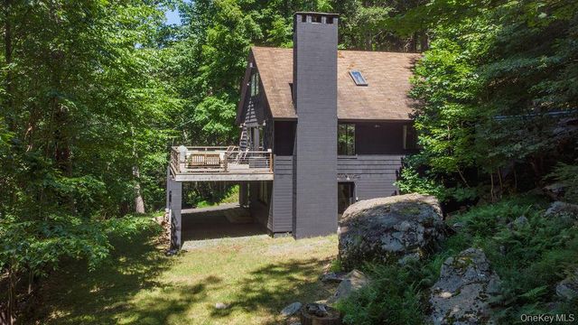 4594 State Route 97, Narrowsburg, NY 12764
