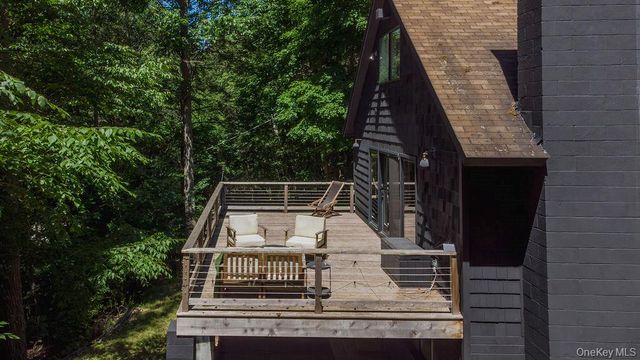 4594 State Route 97, Narrowsburg, NY 12764