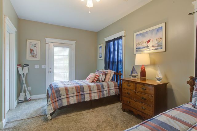 136 Heart Pine Circle, Summerville, SC 29485