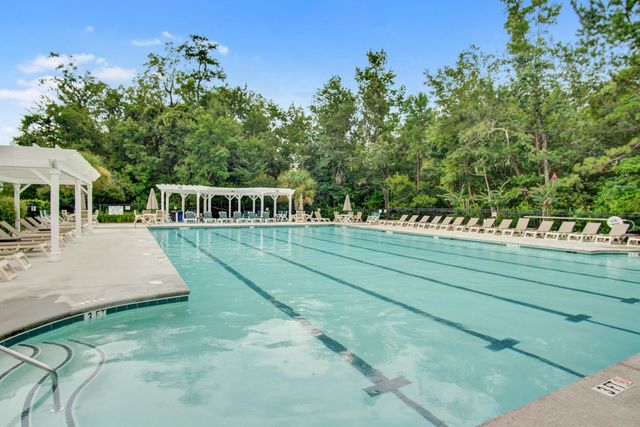 136 Heart Pine Circle, Summerville, SC 29485