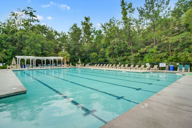 136 Heart Pine Circle, Summerville, SC 29485