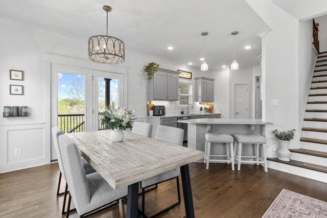 813 Ridgestone Pl, Lebanon, TN 37087
