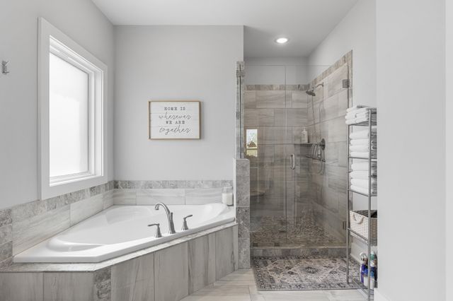 813 Ridgestone Pl, Lebanon, TN 37087
