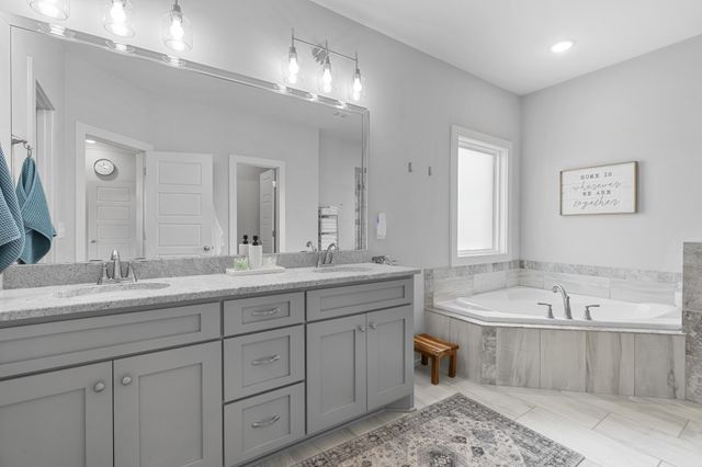 813 Ridgestone Pl, Lebanon, TN 37087