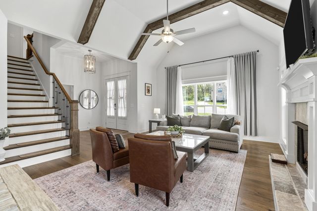 813 Ridgestone Pl, Lebanon, TN 37087