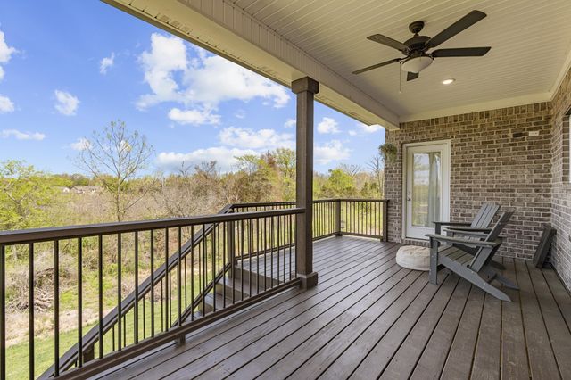813 Ridgestone Pl, Lebanon, TN 37087