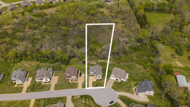 813 Ridgestone Pl, Lebanon, TN 37087
